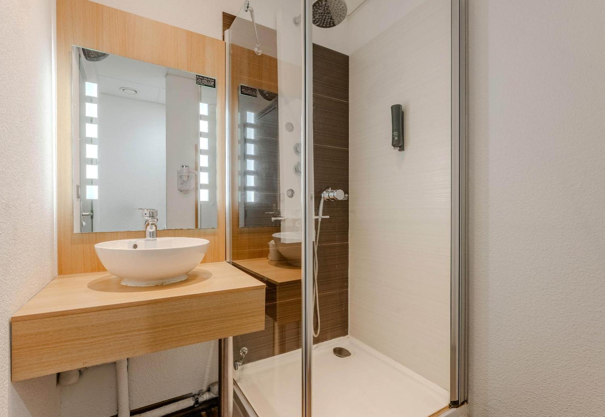 B&B Hotel Cambrai 普罗维勒 外观 照片